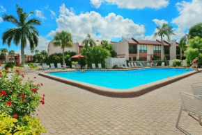 Dans Florida Condos Sea Esta at Runaway Bay
